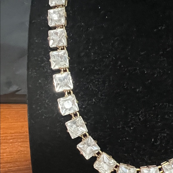 J. Crew Gold beautiful glass stone necklace - Picture 4 of 4